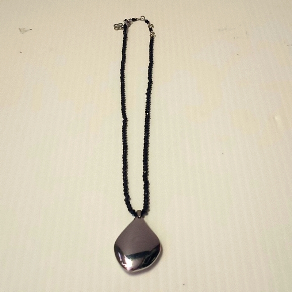 Stella & Dot Silver Teardrop Necklace - Picture 6 of 8
